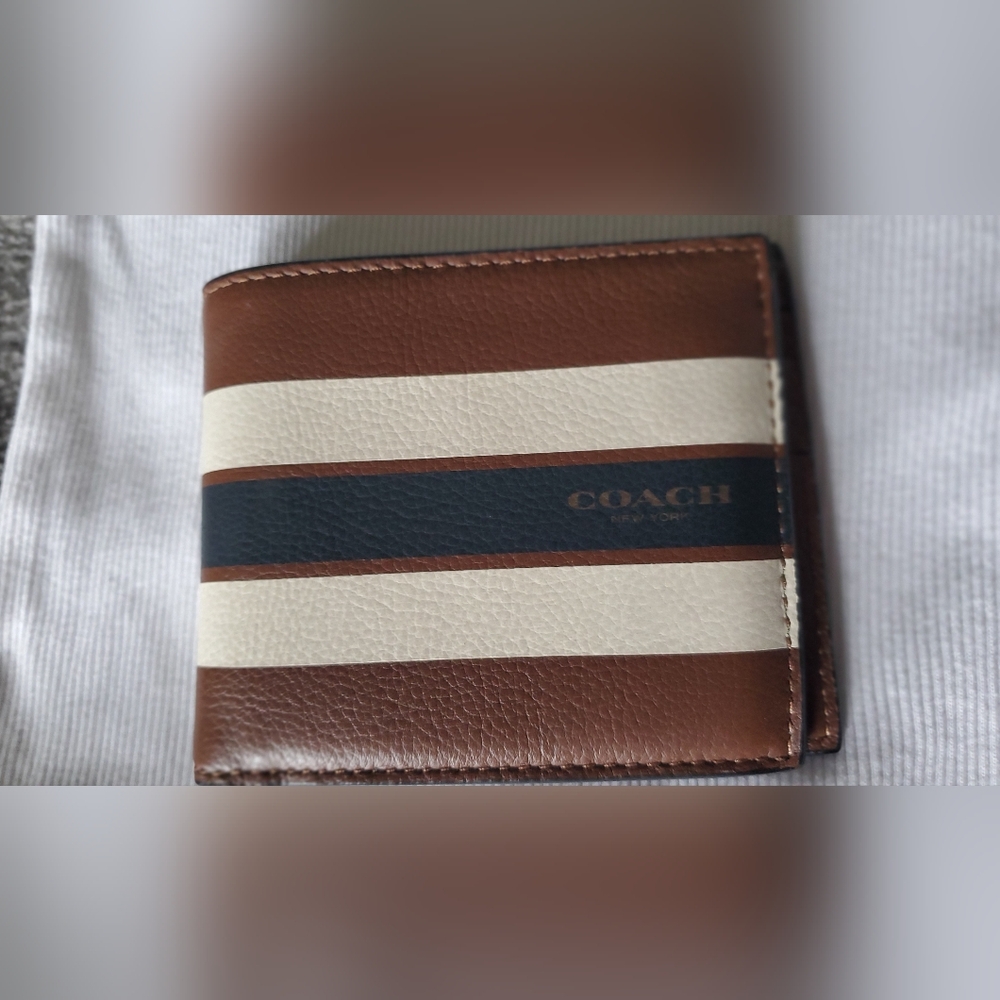 COACH Varsity Stripe Brown/Saddle, Cream, Navy Leather Wallet